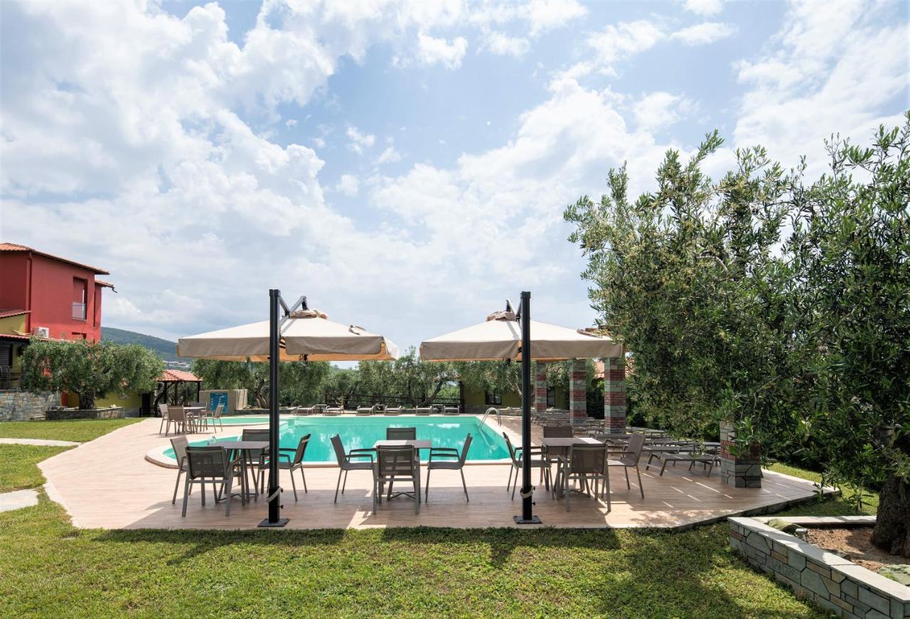 Sunday Resort Геракини Экстерьер фото