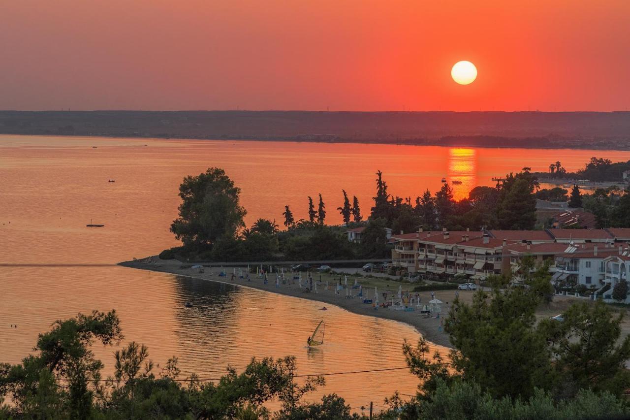 Sunday Resort Геракини Экстерьер фото