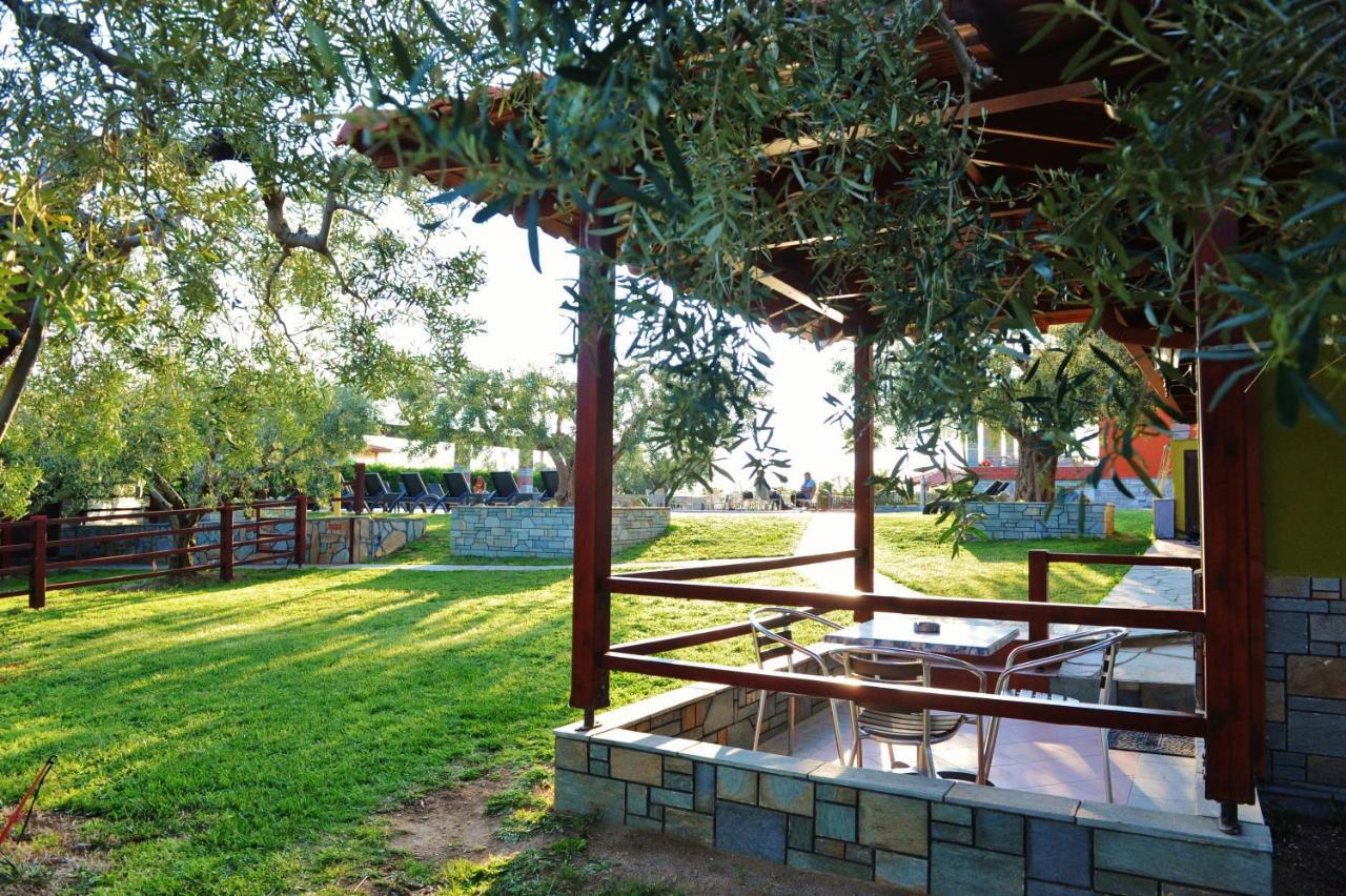 Sunday Resort Геракини Экстерьер фото